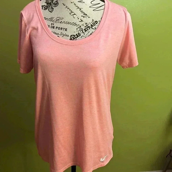 Nike Tops - Nike Shirt~Size Medium